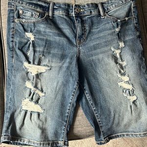 Torrid Denim Bermuda Shorts sz 16